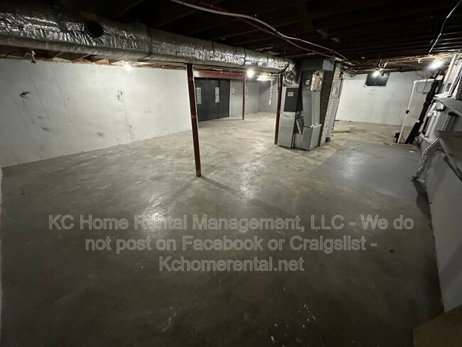 Building Photo - 9801 E. 81st. Ter.