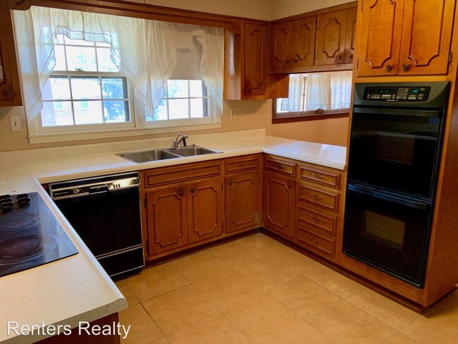 Building Photo - 1206 Woodall Ln NW