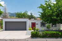 Building Photo - 1600 Cullen Ln NE