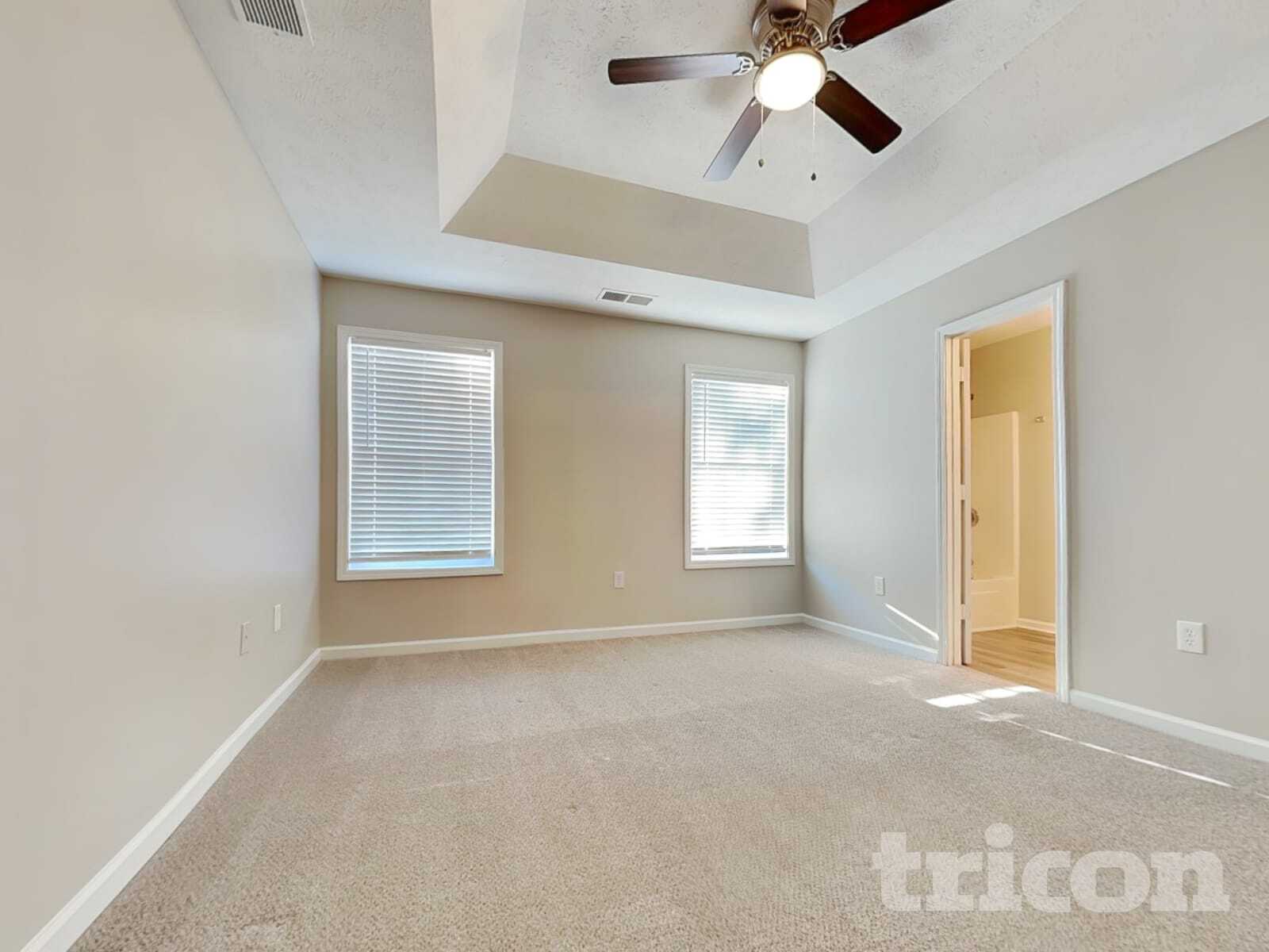 Building Photo - 15 Thrasher Rd