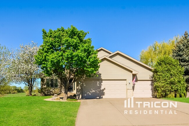 Primary Photo - 2428 123rd Cir NW