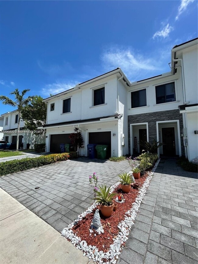 Building Photo - 108900 SW 235th St