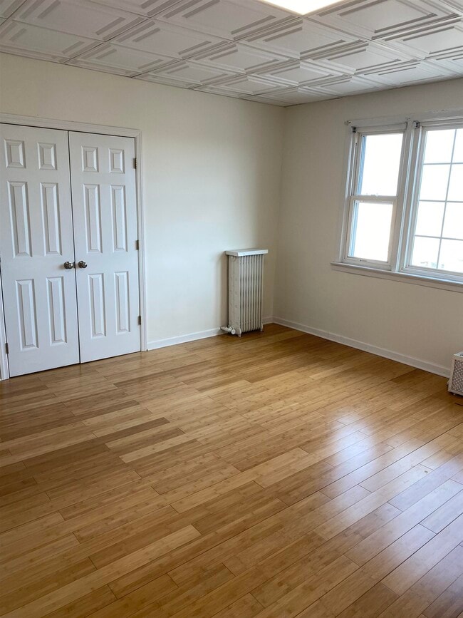 Building Photo - 375 Avenue C