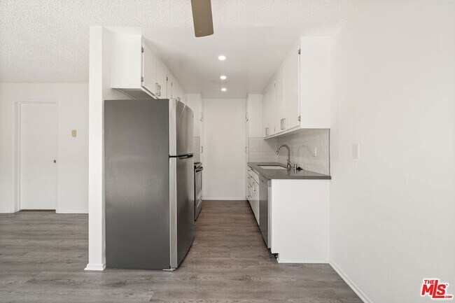 Building Photo - 1457 Butler Ave