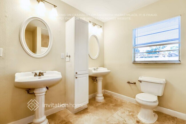 Building Photo - 4850 San Pablo Pl