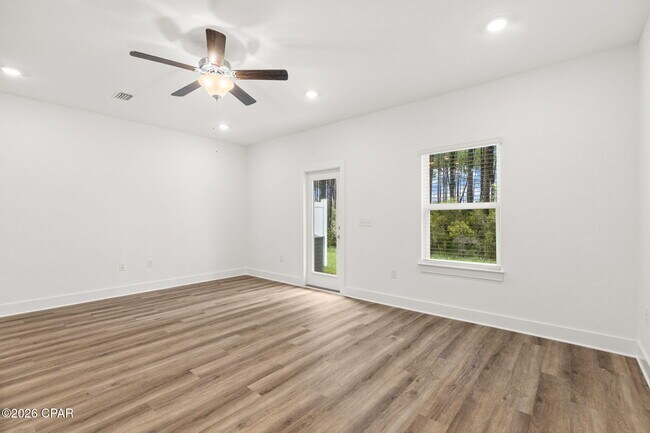 Building Photo - 188 Ellery Ln