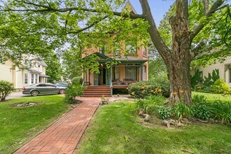 Building Photo - 232 Woodward Ave