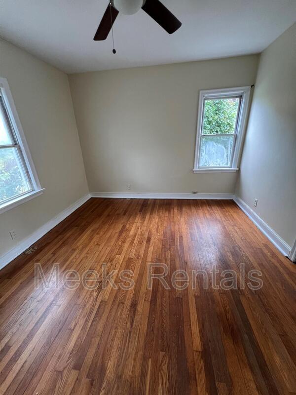 Building Photo - 1418 Ravinia Rd