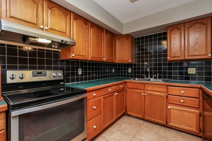 Building Photo - 511 Buffalo Trail