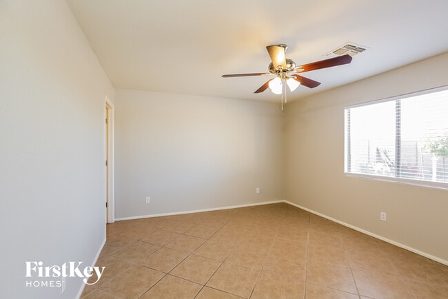 Building Photo - 21286 Duncan Dr