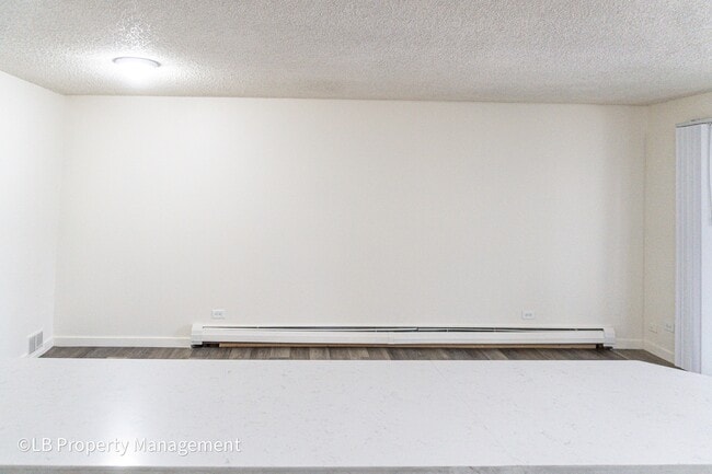 Building Photo - 4643 S Lowell Blvd