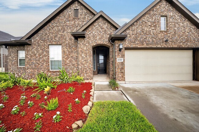 Building Photo - 6330 Ontario Dr