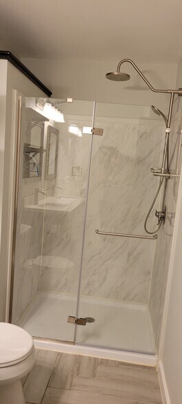 Building Photo - 50 Pebble Beach Cv