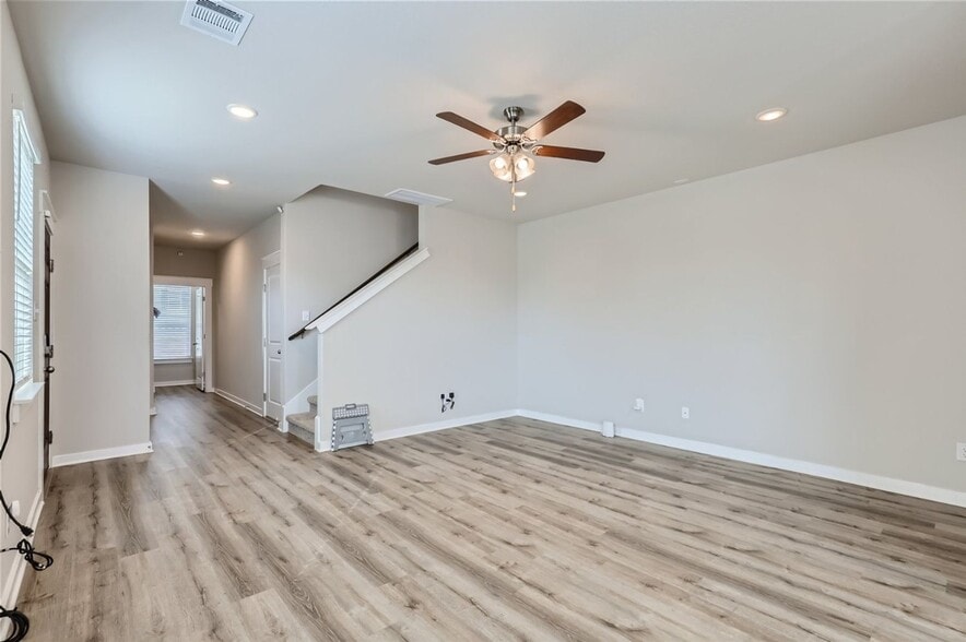 Building Photo - 2233 Rocoso Trl
