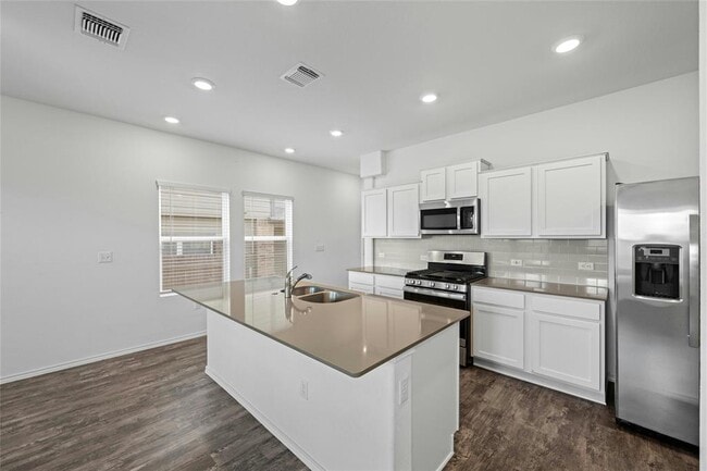 Building Photo - 15216 Spruce Frost Cv