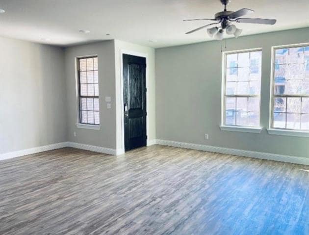 Building Photo - 4729 Ladrillo Ln