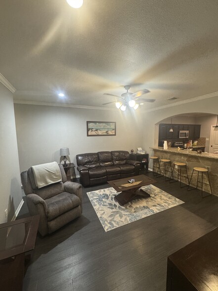 Building Photo - 3108 Cullen Trl