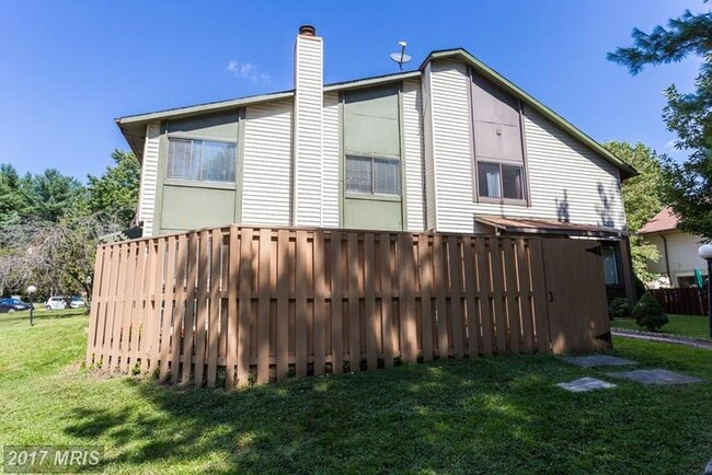 Building Photo - 5735 Nordeen Oak Ct