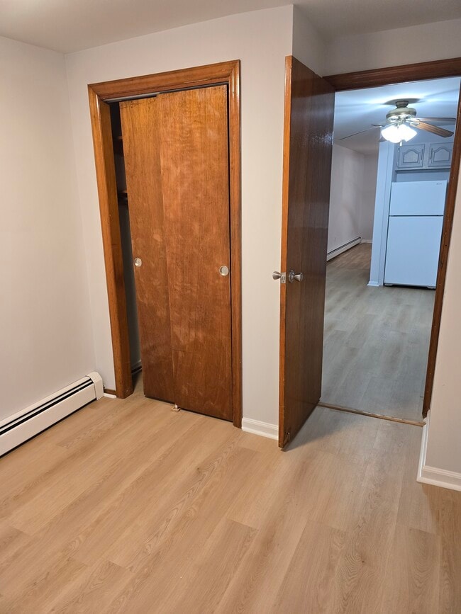 Building Photo - 110 Elm St