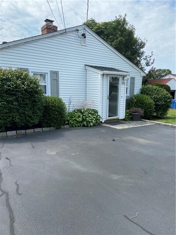 Building Photo - 101 Briarwood Ave