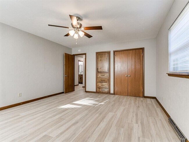 Building Photo - 2641 Osborne Dr