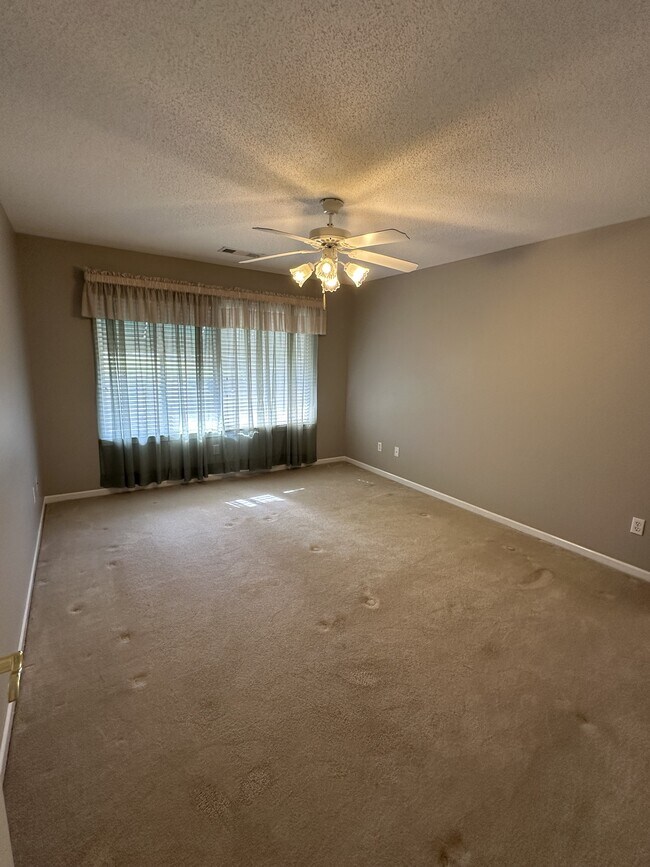 Building Photo - 109 Villa Rd