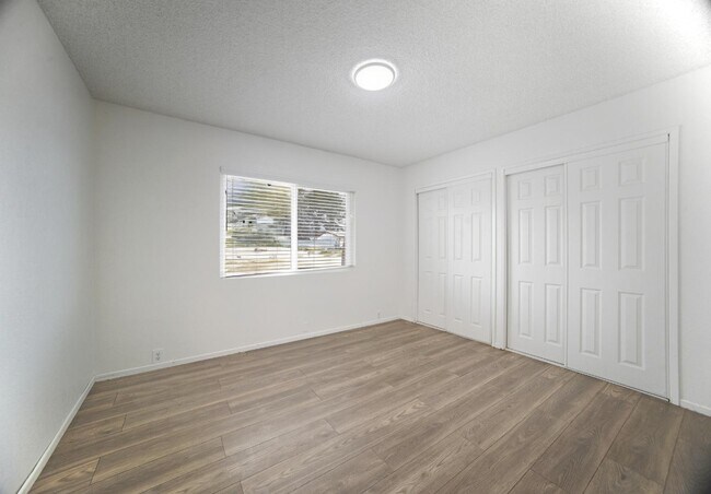 Building Photo - 26763 Cumberland Ln