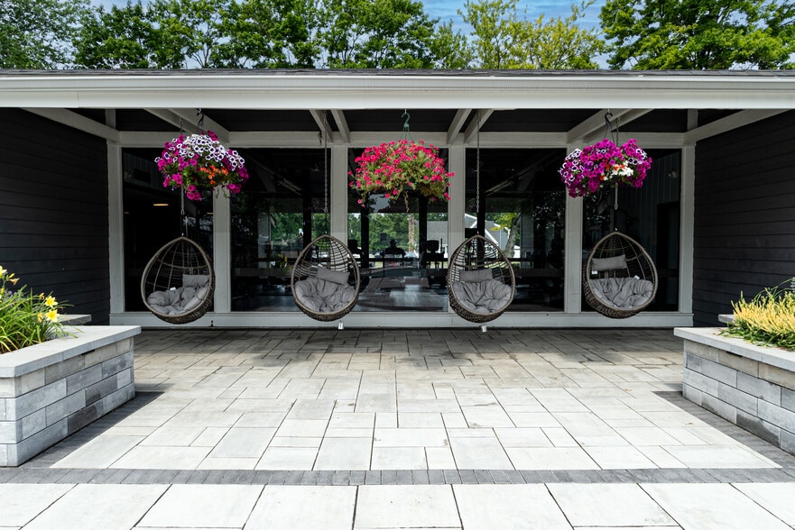 Building Photo - The Residences on 56th