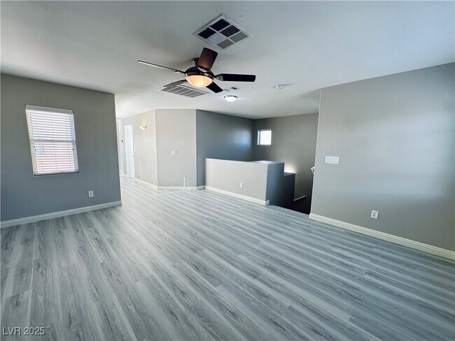 Building Photo - 8923 Deep Ridge Ct