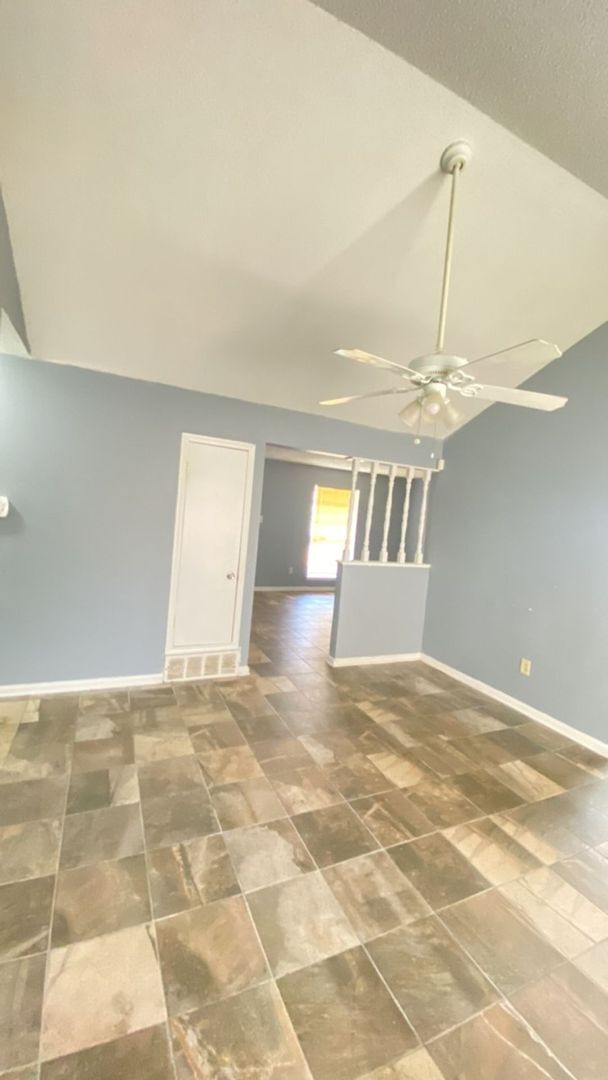 Building Photo - Newly renovated 3 bedroom 1 bath home