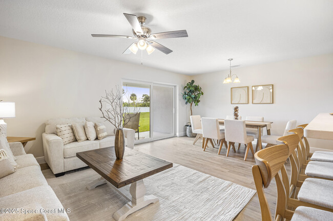 Building Photo - 177 Autumn Woods Dr