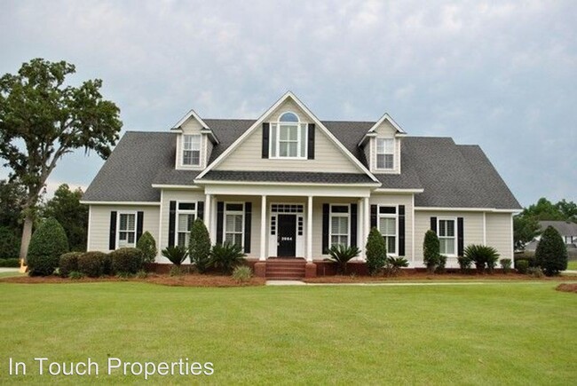 Primary Photo - 5 br, 3.5 bath House - 3964 Kinderlou Forest
