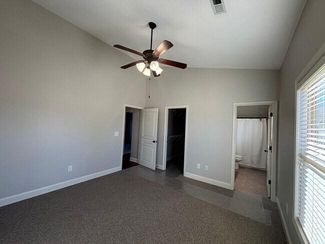 Building Photo - Coming Soon! Stunning 3 bedroom/2 Bath Home in Gray, $2200