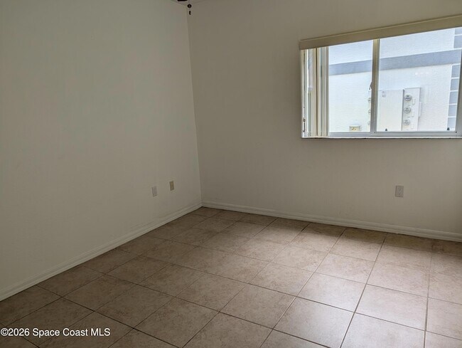 Building Photo - 313 Ocean Park Ln