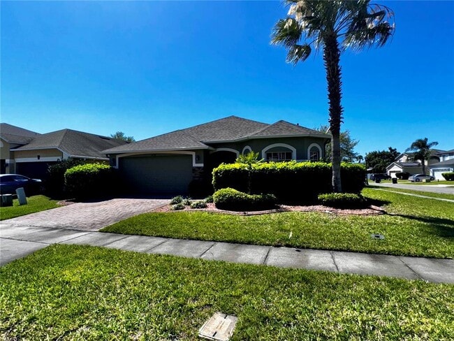 Building Photo - 16567 Cedar Run Dr