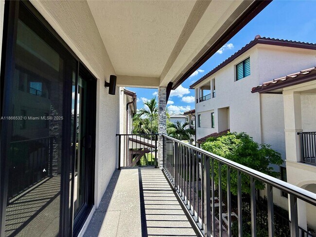 Building Photo - 4803 NW 83rd Ct