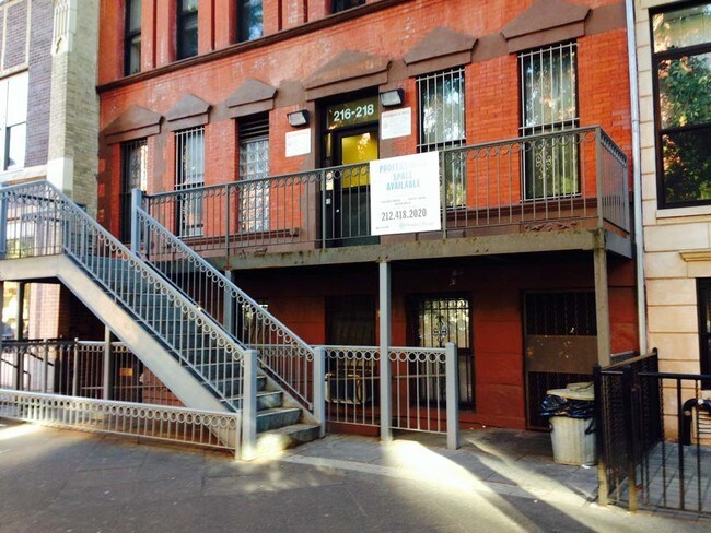 Building Photo - 216-218 W 135th St
