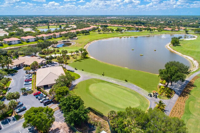 Building Photo - 2056 Crestview Way