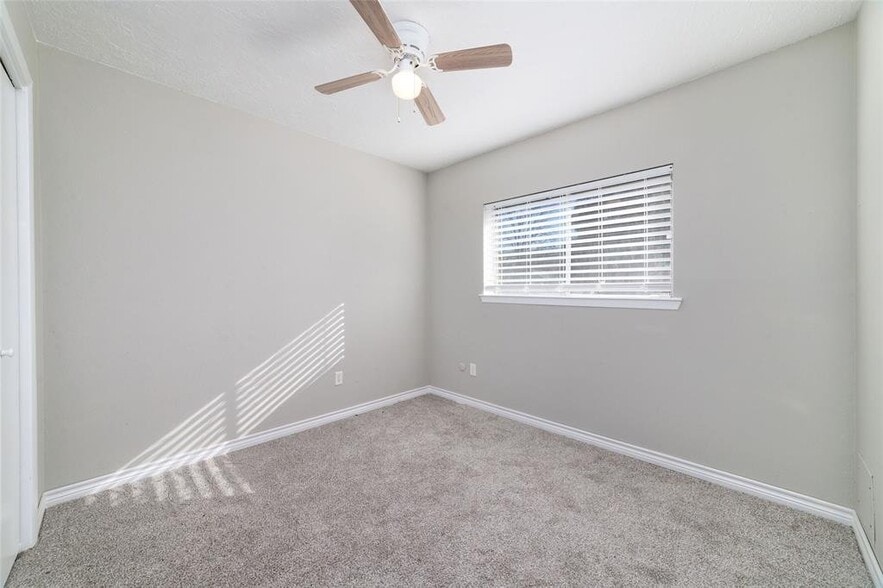 Building Photo - 12607 Lacey Crest Dr