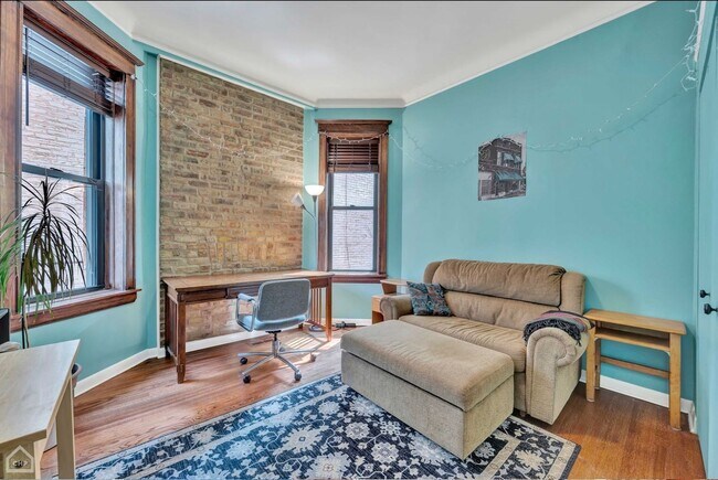 Building Photo - 4613 Malden St