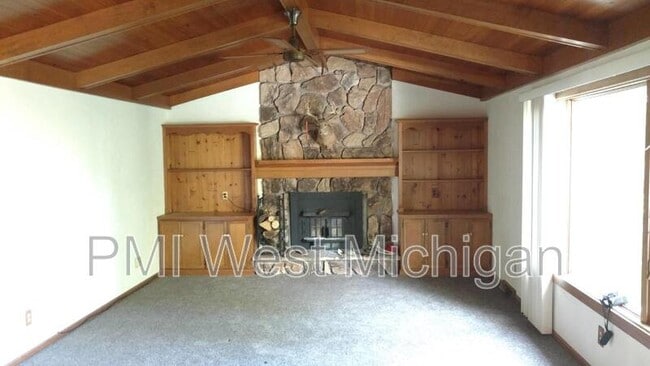 Building Photo - 1275 104th St SW