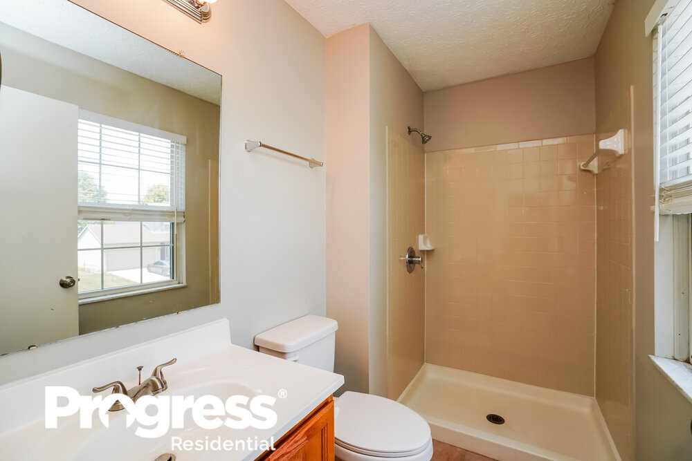 Building Photo - 2965 Brookwell Dr