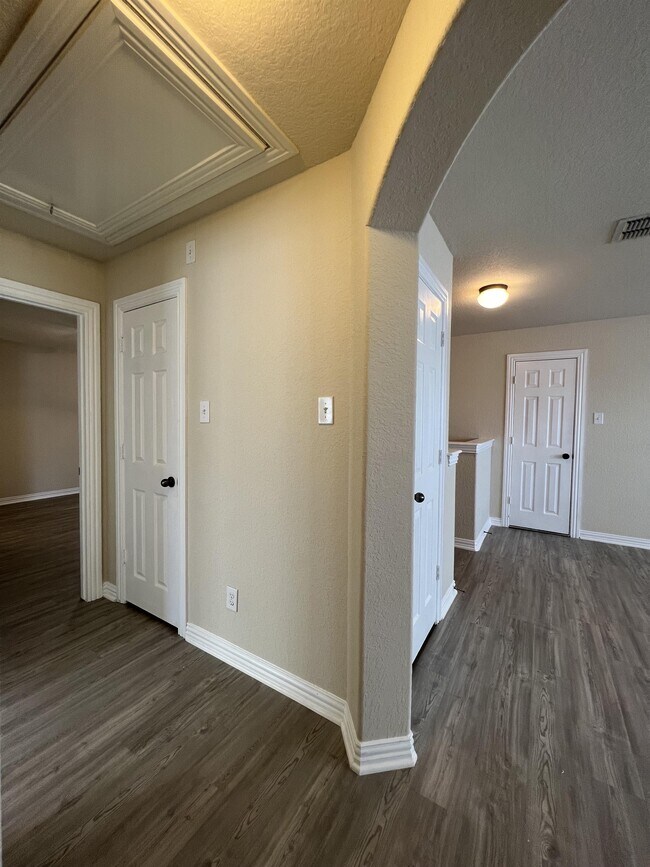 Building Photo - 25042 McBride Dr