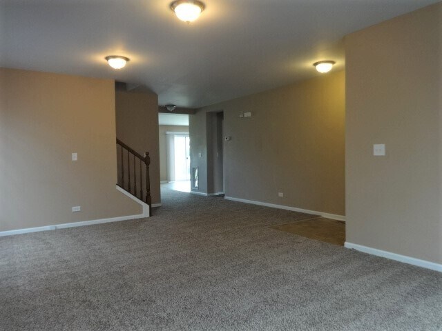 Building Photo - 24112 Cedar Creek Ct