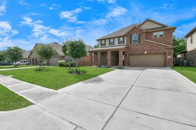 Building Photo - 14018 Harmony Ridge Trl