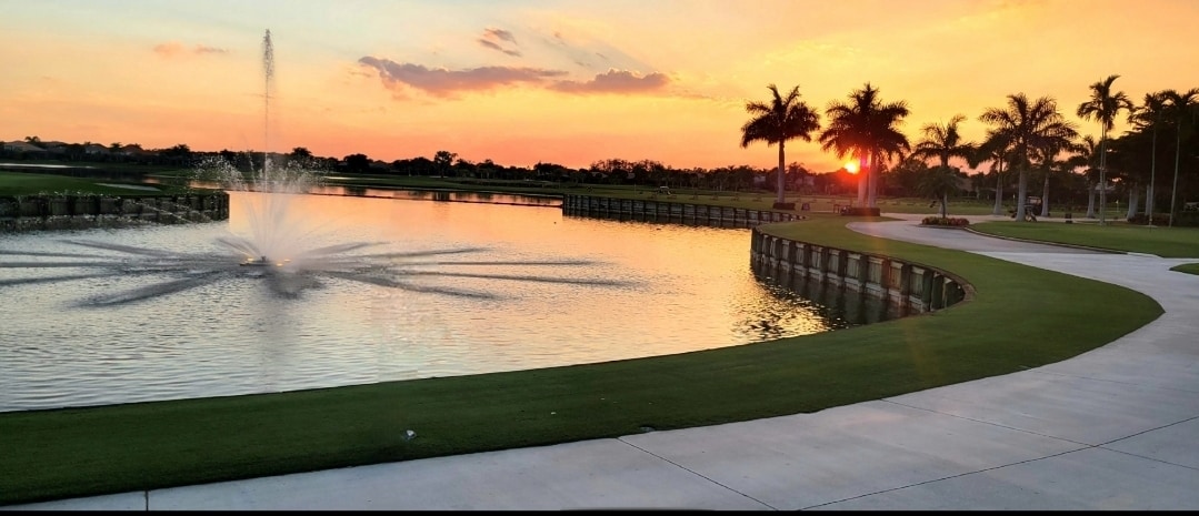 Building Photo - 10021 Colonial Country Club Blvd