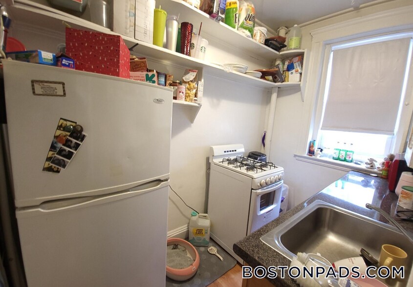 Building Photo - 1179 Boylston St