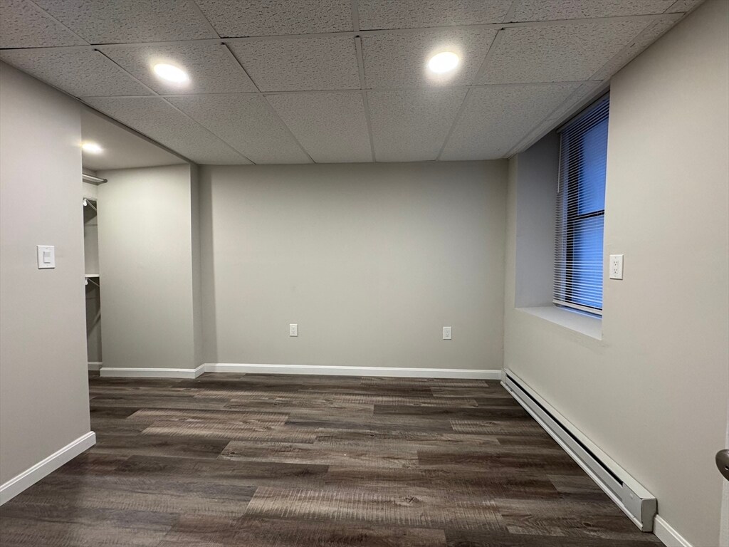 Building Photo - 367 Broadway