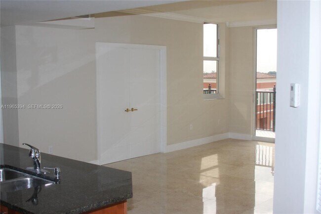 Building Photo - 4100 Salzedo St