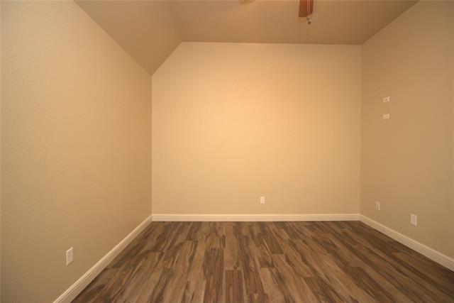 Building Photo - 2208 Beau W Ct